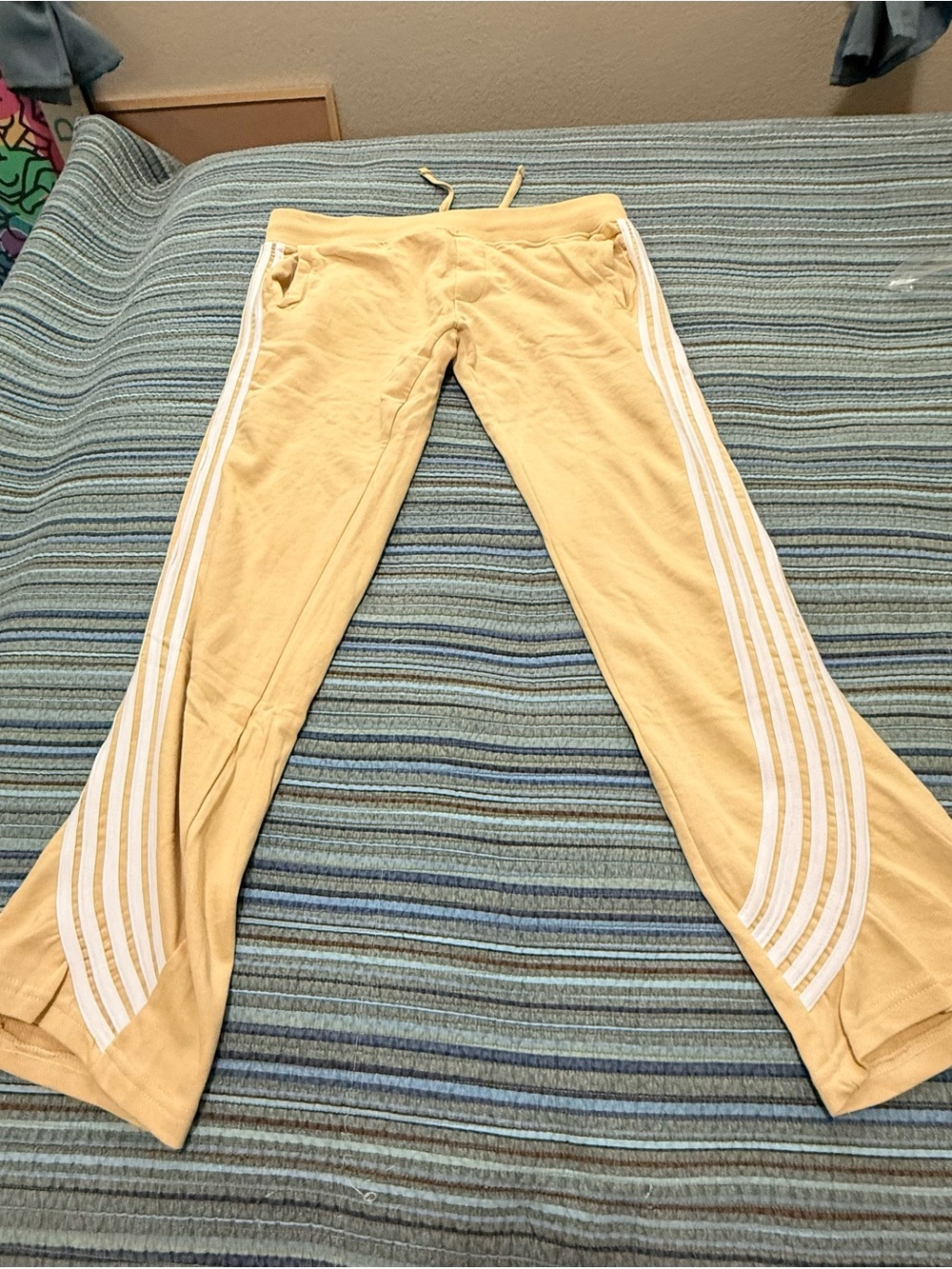 Men's Yellow/Cream Urban Beast Jogger Sweatpants with White Side Stripes